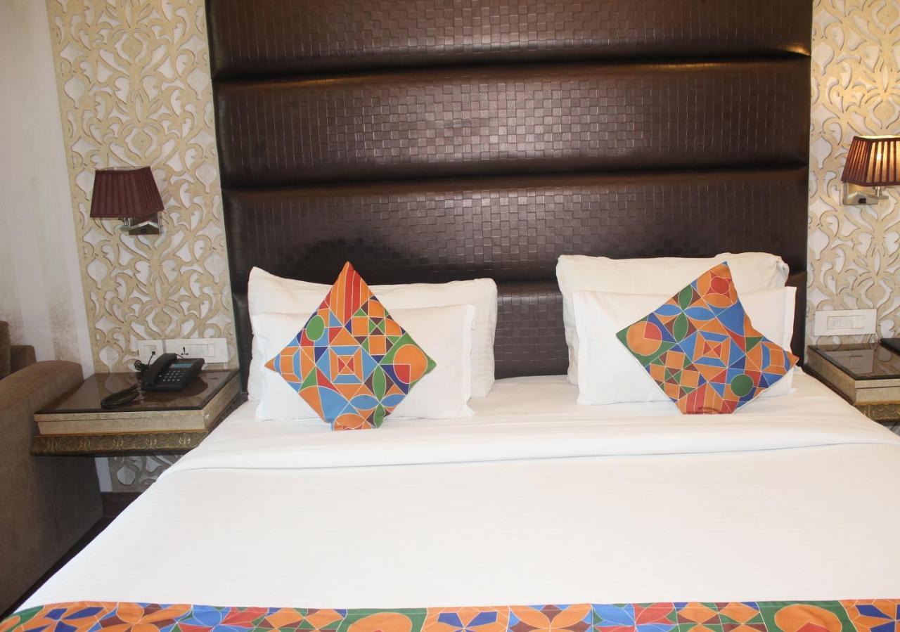 Hotel The Jk นิวเดลี ภายนอก รูปภาพ
